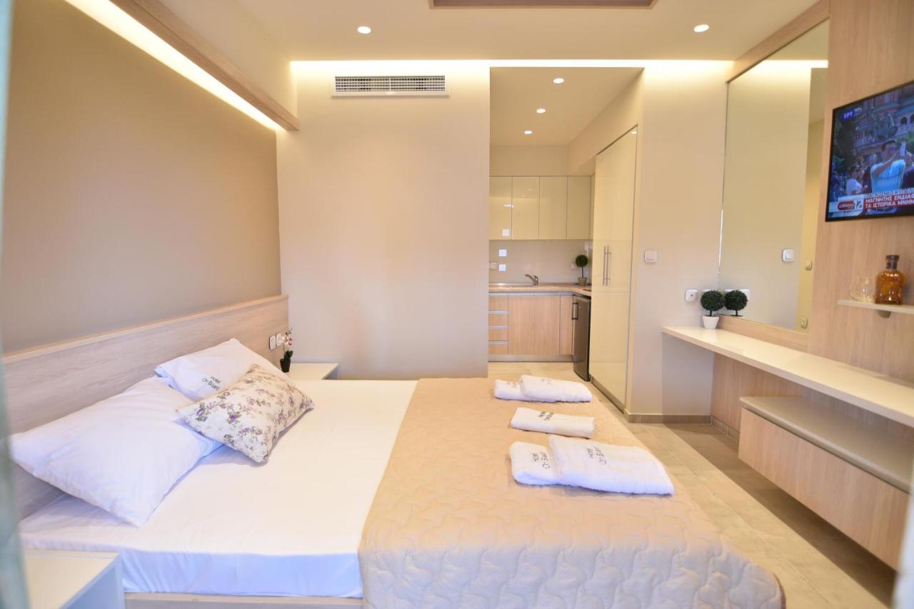 On Board Luxury Studios Sarti Exterior foto
