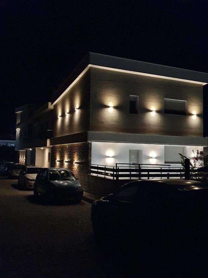 On Board Luxury Studios Sarti Exterior foto